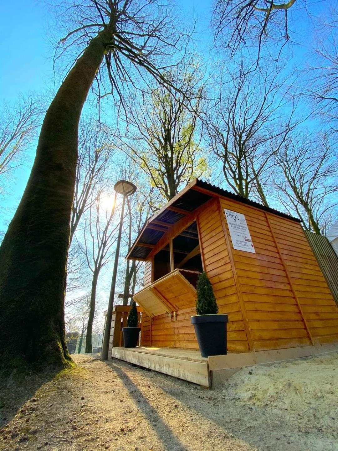 L'Etape En Foret Saint-Sever-Calvados Exterior foto